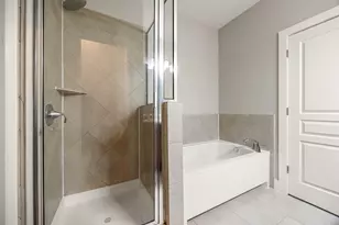 1501 Roseburg Dr, Austin, TX 78754 - Photo 17