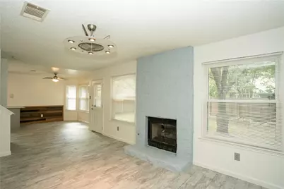 1402 E Green Terrace Drive, Round Rock, TX 78664 - Photo 3