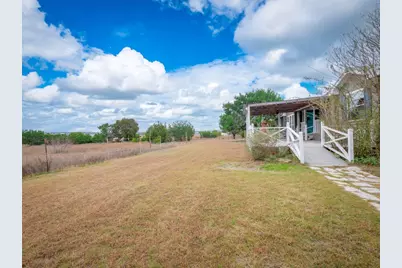 635 Ramms Drive, Florence, TX 76527 - Photo 31