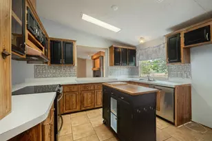 635 Ramms Dr, Florence, TX 76527 - Photo 9