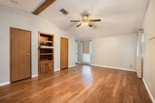 635 Ramms Dr, Florence, TX 76527 - Photo 17