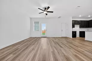 14116 Matterod Dr, Del Valle, TX 78617 - Photo 7