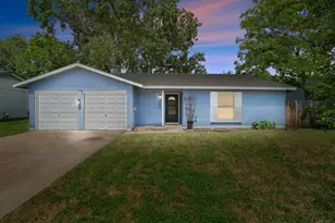 2004 Greenhill Dr, Round Rock, TX 78664 - Photo 9