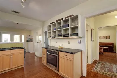 4412 Barrow Avenue #B, Austin, TX 78751 - Photo 11