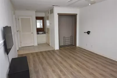 8888 Tallwood Drive #2109, Austin, TX 78759 - Photo 3