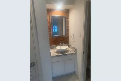 8888 Tallwood Drive #2109, Austin, TX 78759 - Photo 9