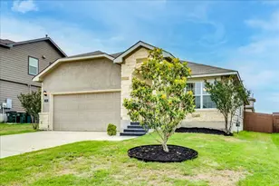 113 Lance Trail, San Marcos, TX 78666 - Photo 3