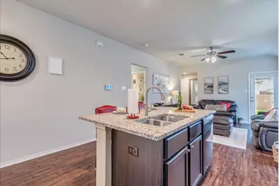 113 Lance Trail, San Marcos, TX 78666 - Photo 11