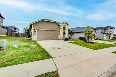 113 Lance Trail, San Marcos, TX 78666 - Photo 5