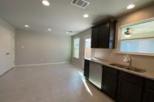 17926 Papaveri Way Way, Pflugerville, TX 78660 - Photo 11