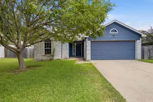 218 Juniper St, Georgetown, TX 78626 - Photo 3