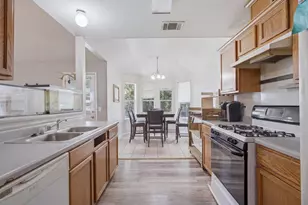218 Juniper St, Georgetown, TX 78626 - Photo 1