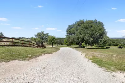8845 Fm 2657, Briggs, TX 78608 - Photo 9