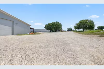 8845 Fm 2657, Briggs, TX 78608 - Photo 15