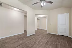 210 Garcitas Creek Ln, Hutto, TX 78634 - Photo 11