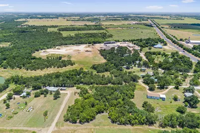 24485 E Avenue C, Buckholts, TX 76518 - Photo 7