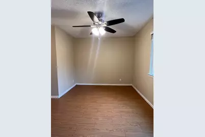 202 E 32nd Street #4, Austin, TX 78705 - Photo 5