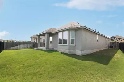 124 Rosebush Drive, Liberty Hill, TX 78642 - Photo 27