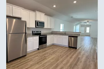 129 Morrison Drive, Jarrell, TX 76537 - Photo 3