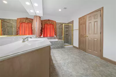 10025 Dianella Lane, Austin, TX 78759 - Photo 21