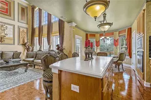 10025 Dianella Ln, Austin, TX 78759 - Photo 13