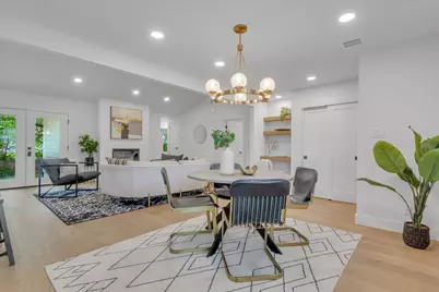 6807 Roanoke Drive, Austin, TX 78723 - Photo 9