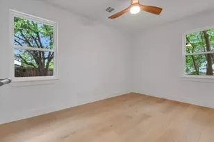 6807 Roanoke Dr, Austin, TX 78723 - Photo 21