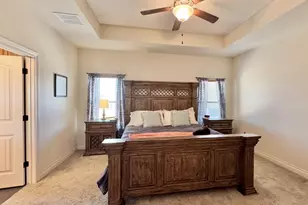 1094 Raintree Ln, Elgin, TX 78621 - Photo 23