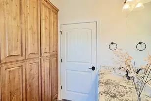 1094 Raintree Ln, Elgin, TX 78621 - Photo 27