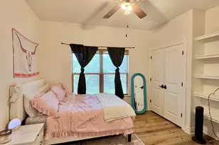 1094 Raintree Ln, Elgin, TX 78621 - Photo 15