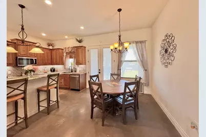 1094 Raintree Lane, Elgin, TX 78621 - Photo 13