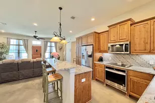 1094 Raintree Ln, Elgin, TX 78621 - Photo 11