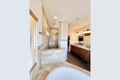 1094 Raintree Lane, Elgin, TX 78621 - Photo 25