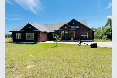 1094 Raintree Lane, Elgin, TX 78621 - Photo 35