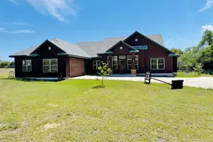 1094 Raintree Ln, Elgin, TX 78621 - Photo 35