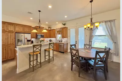 1094 Raintree Lane, Elgin, TX 78621 - Photo 13