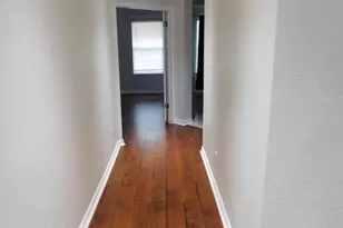 1301 Leah Ln, Round Rock, TX 78665 - Photo 9