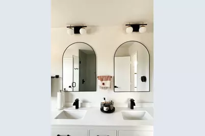 5624 Victory Gallop Drive, Del Valle, TX 78617 - Photo 19