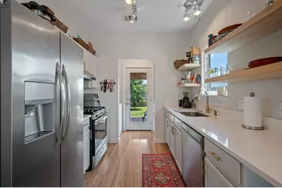 4603 Ribbecke Avenue, Austin, TX 78721 - Photo 11