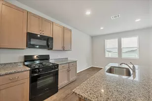 116 Honeybee Ln, Elgin, TX 78621 - Photo 13