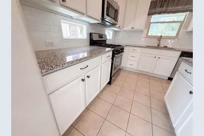 11106 Bruneau Trail, Austin, TX 78754 - Photo 7