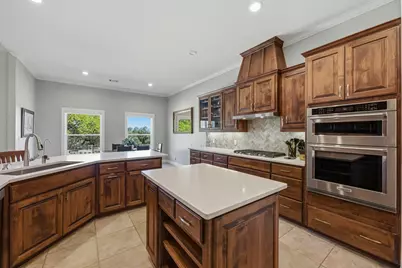 214 Trailmaster Circle, Driftwood, TX 78619 - Photo 11