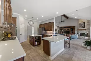 214 Trail Master Cir, Driftwood, TX 78619 - Photo 11