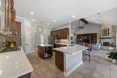 214 Trailmaster Circle, Driftwood, TX 78619 - Photo 11