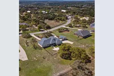 214 Trailmaster Circle, Driftwood, TX 78619 - Photo 31