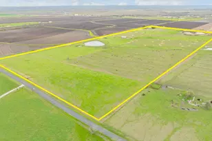 19810 Janak Rd, Coupland, TX 78615 - Photo 5