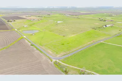 19810 Janak Road, Coupland, TX 78615 - Photo 7