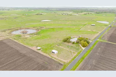 19810 Janak Road, Coupland, TX 78615 - Photo 11