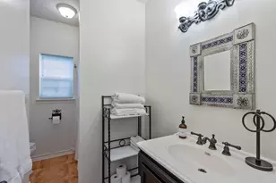 8101 Breeze Way, Jonestown, TX 78645 - Photo 21