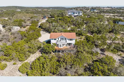 8101 Breeze Way, Jonestown, TX 78645 - Photo 39